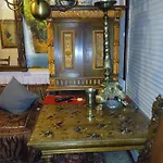 Room In Guest Room - Double Room Near Central Station
