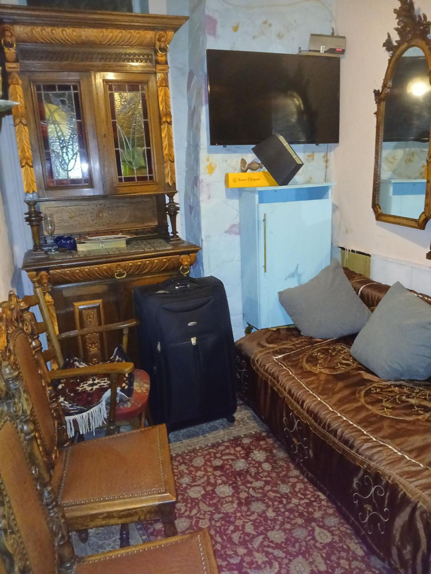 In Guest - Double Near Station Antwerpen